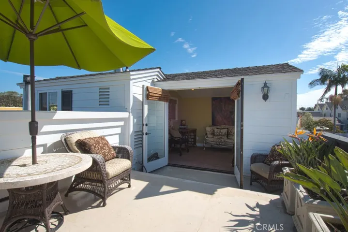 413 1/2 Jasmine Avenue, Corona Del Mar, California 92625