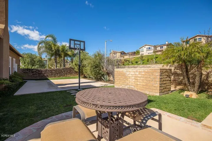 Basketball/Sport Court