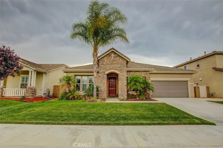 33647 Blue Water Way, Temecula, California 92592