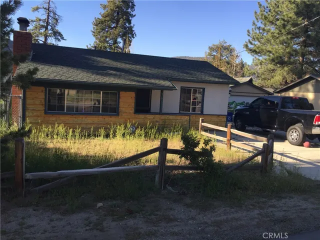 781 W Aeroplane Boulevard, Big Bear, California 92314