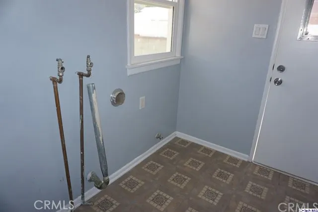 6844 Orion Avenue, Van Nuys, California 91406