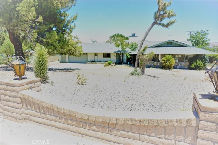 7447 Fairway Drive, Yucca Valley, California 92284