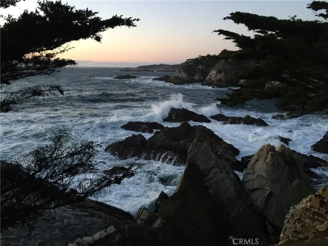 152 Spindrift Rd., Carmel-by-the-sea, California 93923