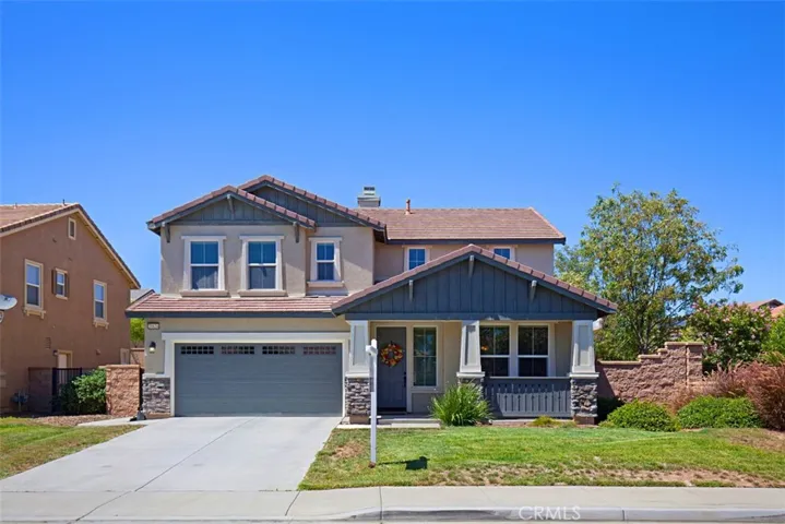 30634 Gray Wolf Way, Murrieta, California 92563
