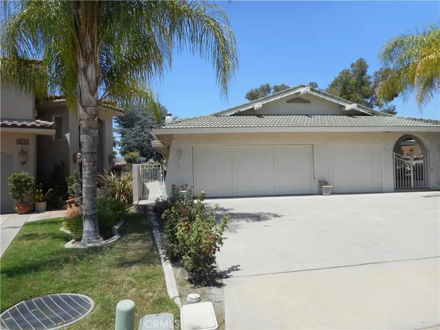 30129 Cove View Street, Canyon Lake, California 92587