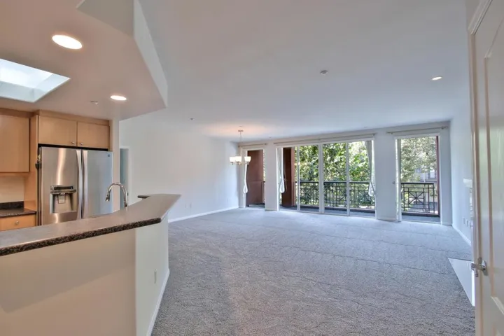 130 E San Fernando Street 412, San Jose, California 95112