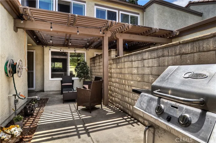 As you enter the front gate you see how spacious it is and it can be a perfect area for entertaining.