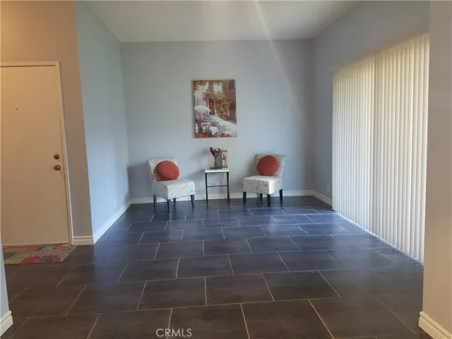 2410 N Towne Avenue 32, Pomona, California 91767