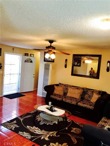 11917 Pepper Street, Bloomington, California 92316