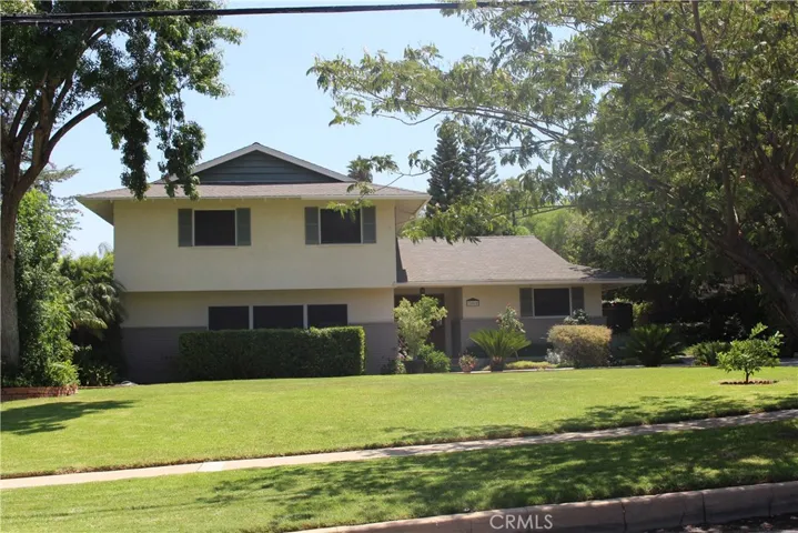 2805 Gilbert Avenue, Corona, California 92881