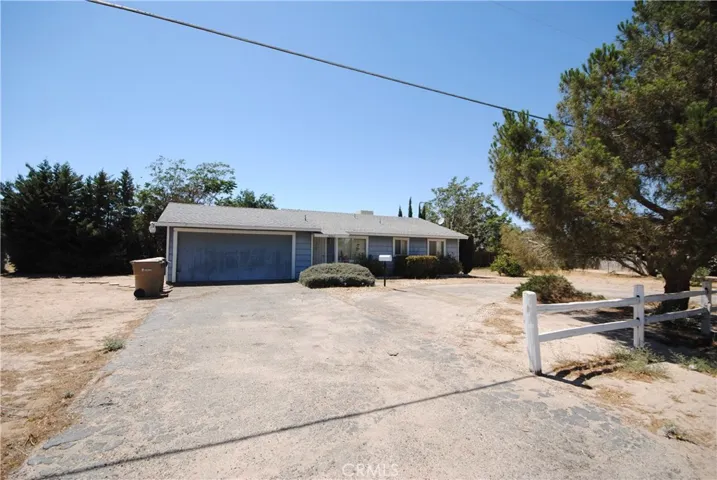 9902 5th Avenue, Hesperia, California 92345