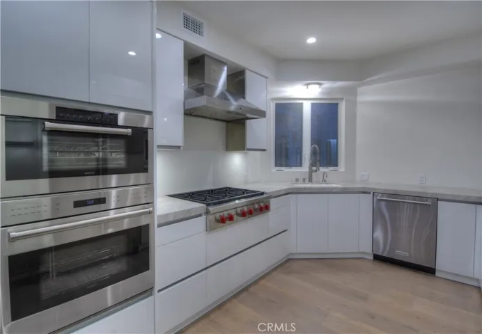 1215 Bayside Drive 103, Corona Del Mar, California 92625