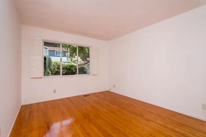 1090 Ahwahnee Drive, Millbrae, California 94030