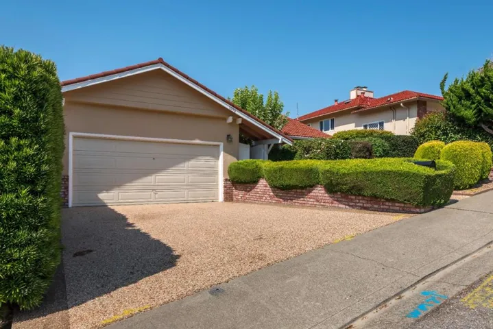 1090 Ahwahnee Drive, Millbrae, California 94030