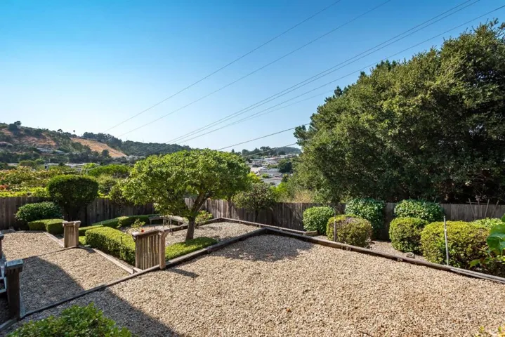 1090 Ahwahnee Drive, Millbrae, California 94030