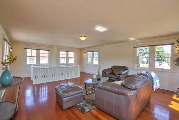 200 1st Street, Pacific Grove, California 93950