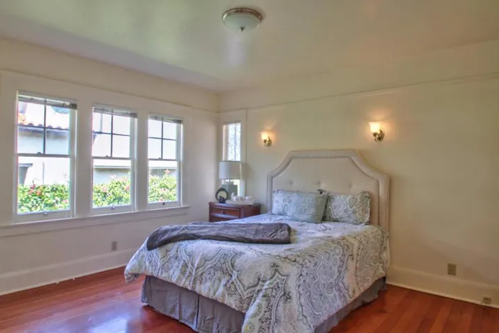 200 1st Street, Pacific Grove, California 93950