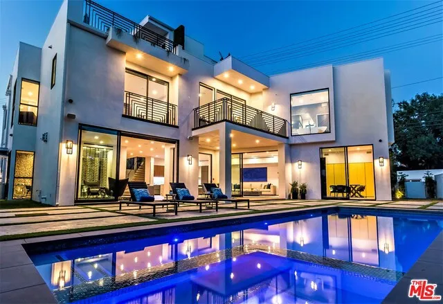 401 S La Jolla Avenue, Los Angeles, California 90048