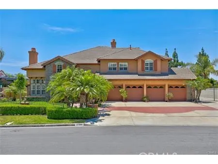 27860 Mount Shasta Way, Yorba Linda, California 92887