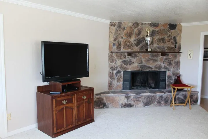 2505 Garin Road, Royal Oaks, California 95076