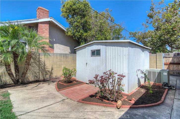 2610 N Linwood Avenue, Santa Ana, California 92705