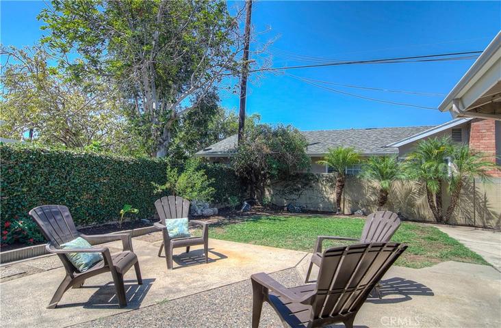 2610 N Linwood Avenue, Santa Ana, California 92705