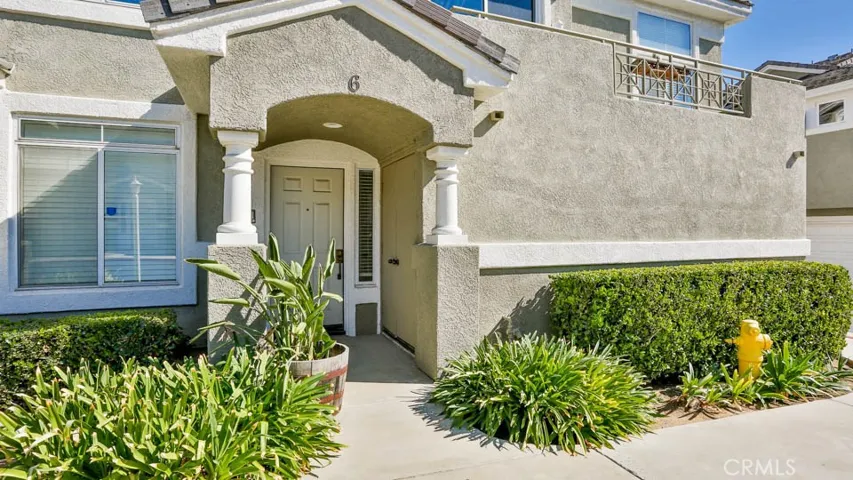 2290 Indigo Hills Drive 6, Corona, California 92879