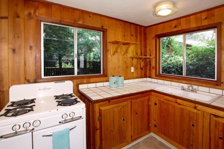 12125 Irwin Way, Boulder Creek, California 95006