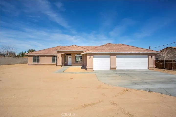 9176 La Grange Avenue, Hesperia, California 92345