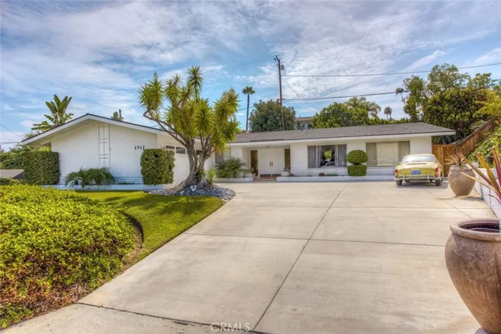 1512 Shadow Lane, Fullerton, California 92831
