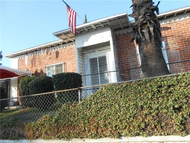 827 -835 E Washington Boulevard, Pasadena, California 91104