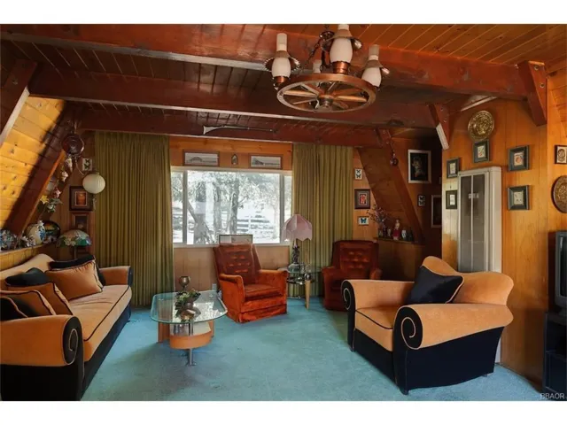 348 Greenspot Boulevard, Big Bear, California 92314