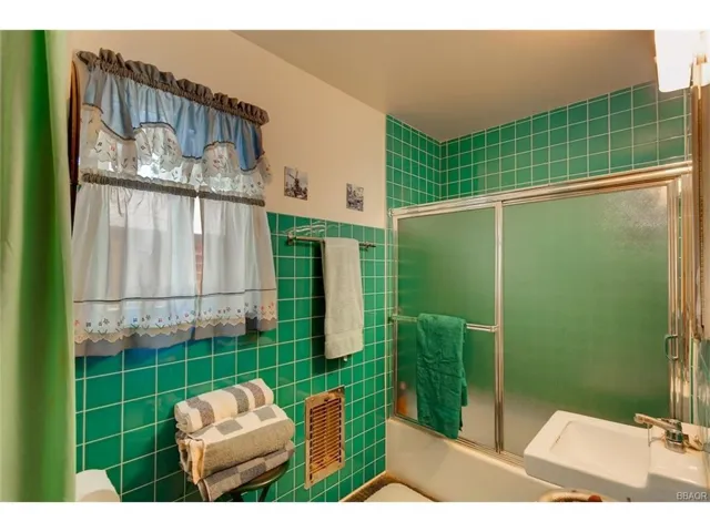 348 Greenspot Boulevard, Big Bear, California 92314