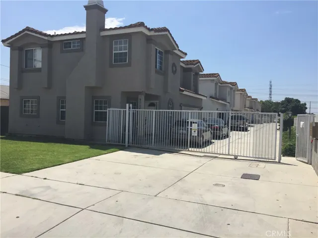 9706 1/2 Cedar Street, Bellflower, California 90706