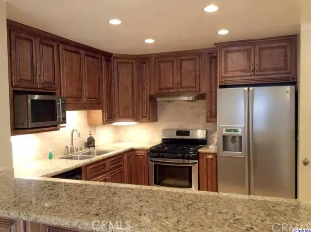 330 N Jackson Street, Glendale, California 91206