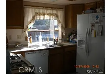 121 Evergreen Place, Perris, California 92571