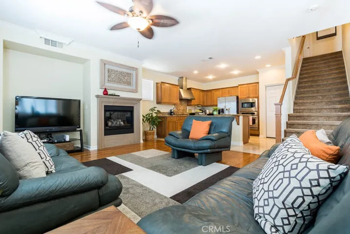 2905 Maricopa Street, Torrance, California 90503