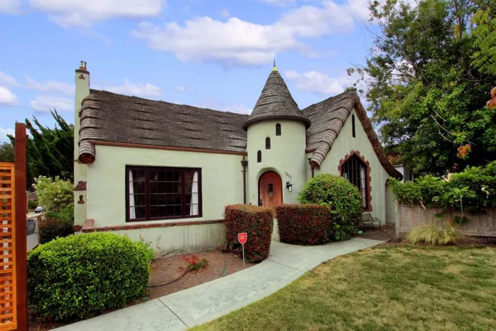 1503 King Street, Santa Cruz, California 95060