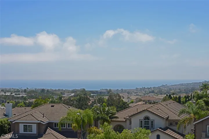 14 Palisades, Laguna Niguel, California 92677