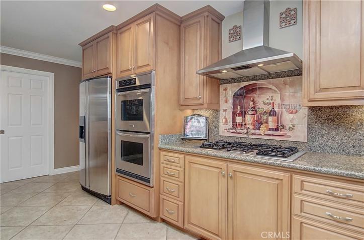 So many wonderful features and details...any cook will love this space!