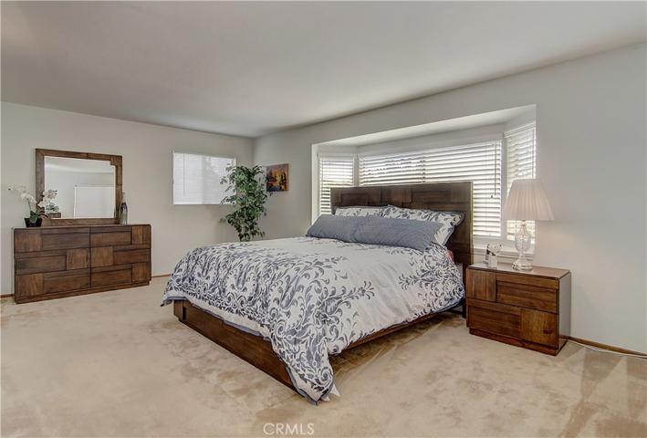 10232 Pua Drive, Huntington Beach, California 92646