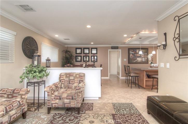 Contemporary, open floor plan...just what your're looking for...right?