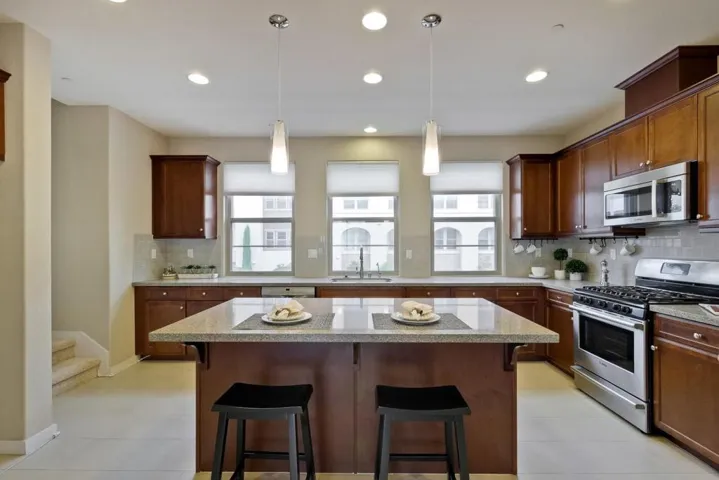 1012 Foxglove Place, San Jose, California 95131