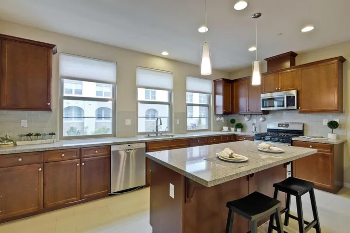 1012 Foxglove Place, San Jose, California 95131