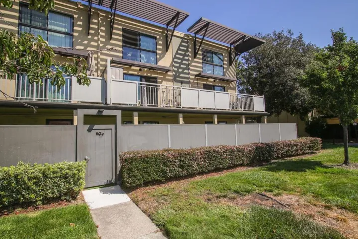 1106 Admiralty Lane, Foster City, California 94404