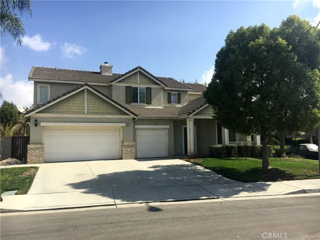 13370 Beverly Hills Court, Eastvale, California 92880