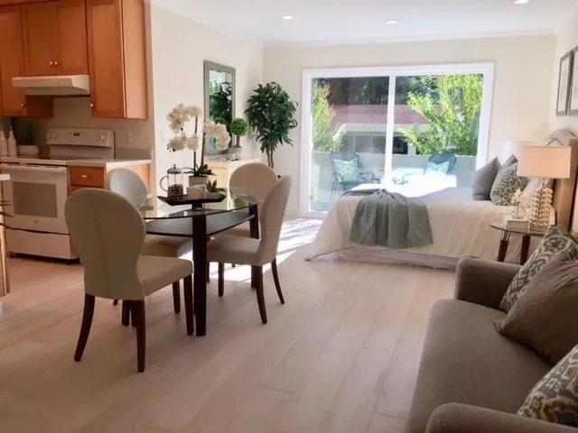1458 Hudson Street 107, Redwood City, California 94061