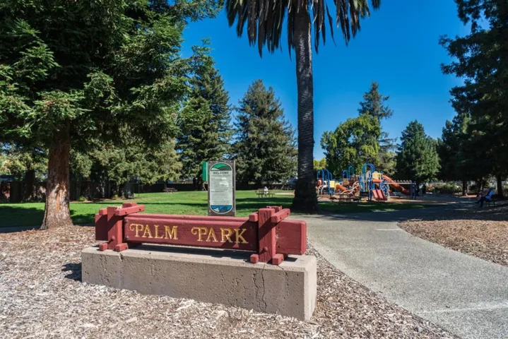 1458 Hudson Street 107, Redwood City, California 94061