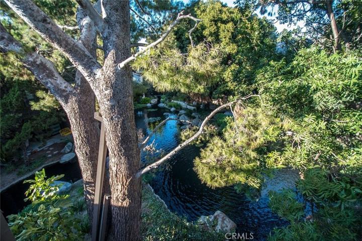 2526 W Macarthur Boulevard Unit J, Santa Ana, California 92704