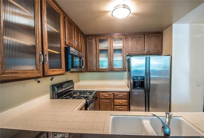 2526 W Macarthur Boulevard Unit J, Santa Ana, California 92704